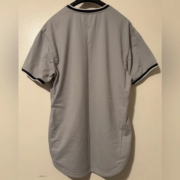 (2) BYLT Men’s Striped Ringer Tees- XL, NAVY AND GREY - Picture 6 of 8